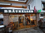 Braeukeller Grill inside