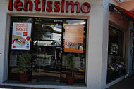 Tentissimo San Isidro outside