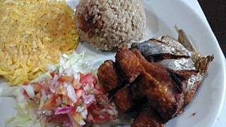 NUQUÍ SABOR DEL PACÍFICO RESTAURANTE