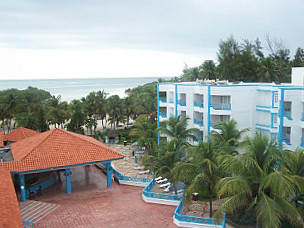 Costa Larimar