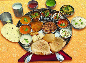 Gokul Gujarati Thali