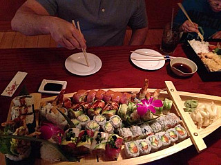 Fuji Japanese Asian Steakhouse & Sushi