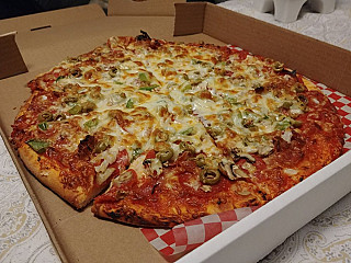 Mountain Shores Pizza Deli