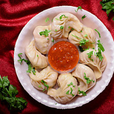 Marky Momos