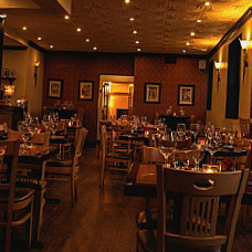 Lillies Italian Restaurant Bar