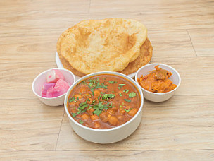 New Arora Cholle Bhature