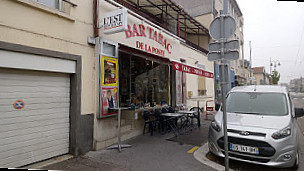 Tabac De La Poste