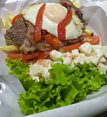 Chivito Del Mar