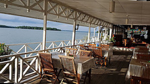 Rumah Makan Anjungan Indah