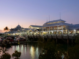 Hemingway's Brewery Cairns Wharf