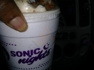 Sonic Drive-in