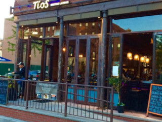 Tio's Bistro