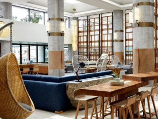 Jute Coastal Bar And Kitchen