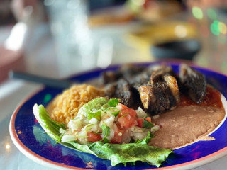 Mi Tierra Café Y Panadería