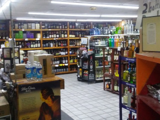 Usa Liquor Store