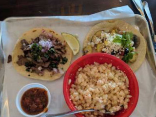 Locos Taqueria