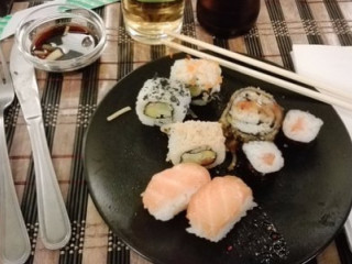 Tokyo Sushi