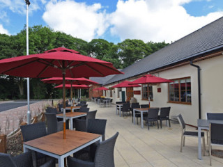 Wingfield Farm Dining Carvery