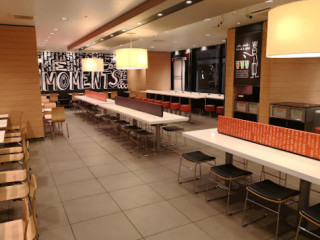 Mcdonald's Kawasaki Station East Entrance Branch