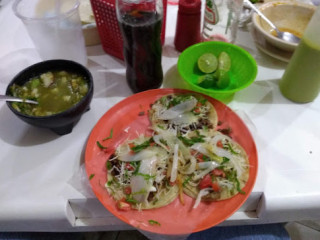 Cenaduria Y Tacos Tony