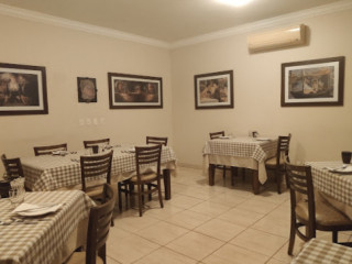 Trattoria La Nonna