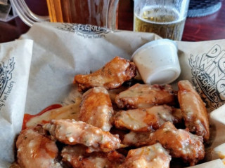 Dick's Wings And Grill Fernandina