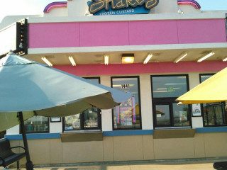 Shake's Frozen Custard