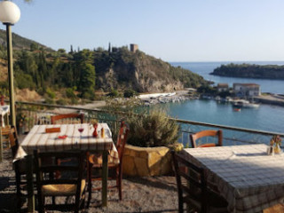 Dioskouri Taverna