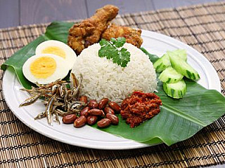 Nasi Lemak Cik Gee