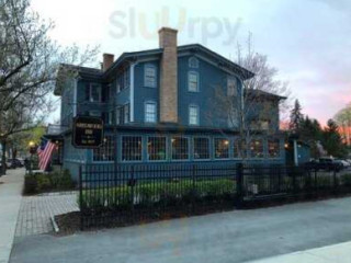 Sherwood Inn