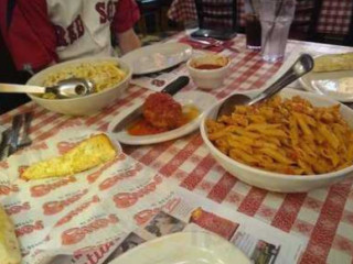 Buca Di Beppo Italian