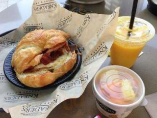 Kneaders Bakery Cafe