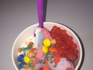 Cultive Frozen Yogurt