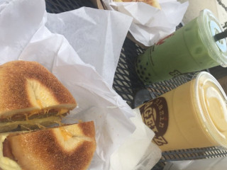 Blazin' Bagelz