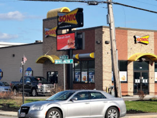 Sonic Drive-in