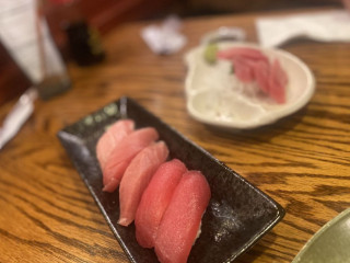 Kazoo Japanese Sushi Boat