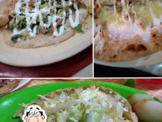 Sopes Y Tacos Mary