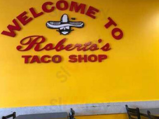 Roberto's Taco Shop