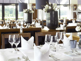 Restaurant Catharina Im Van Der Valk Hotel Melle