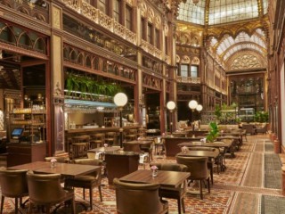 Párisi Passage Café Brasserie Párisi Udvar Budapest