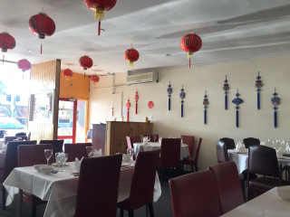 Gold Stream Chinese Restaurant