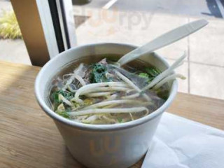 Vinason Pho And Grill