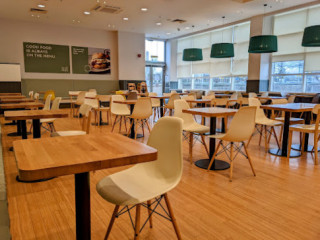 M&s Café