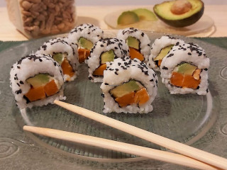 Somos Veg Sushi