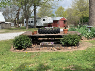 Big Red Barn Rv Park