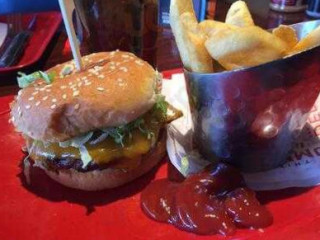 Red Robin Gourmet Burgers