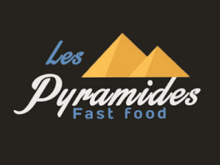 Les Pyramides