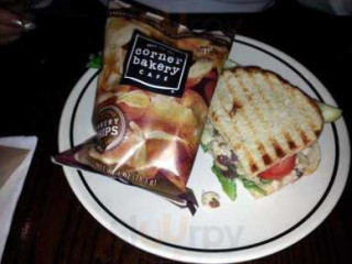 Corner Bakery Cafe