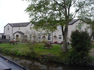 The Narrow Boat