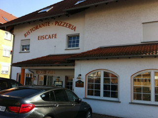 Dolce Vita Pizzaria Gaststätte